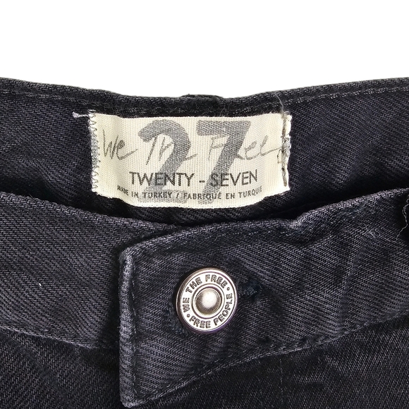 Free People Maggie Mid Rise Straight Leg Jeans in Black NWT - Picture 4 of 11